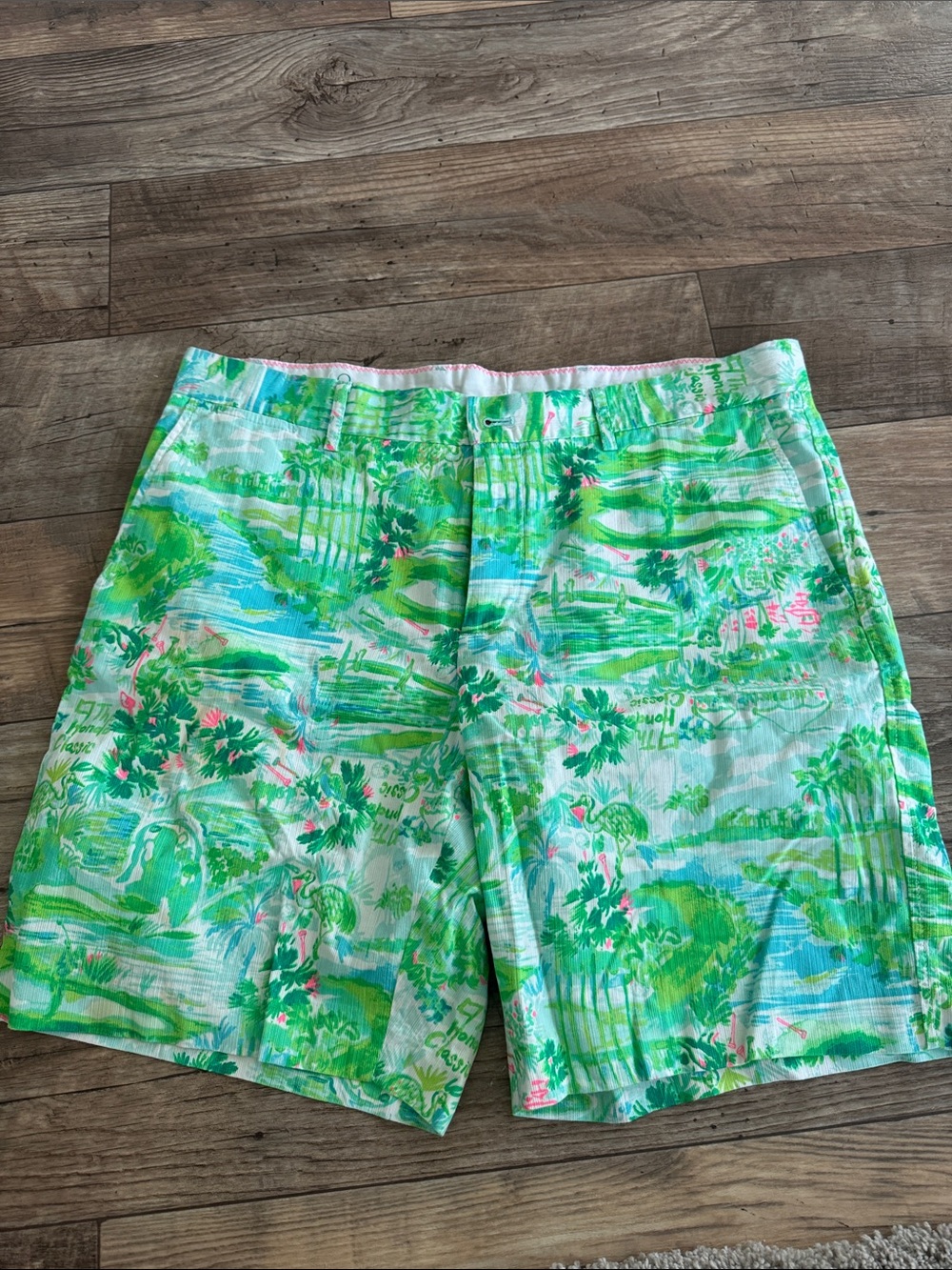 Lilly Pulitzer Green Tropical Print Men's Shorts